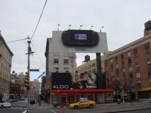 Espectacular anuncio de PSP en NYC [Blogger en La Gran Manzana]
