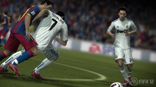 FIFA 12: comienzo del bombardeo