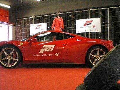 Asistimos a la presentación de Forza 4 conduciendo un Ferrari