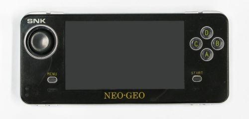 Amor se escribe con N de Neo Geo Portátil
