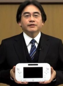 Satoru Iwata y Shigeru Miyamoto se hacen recortes así mismos