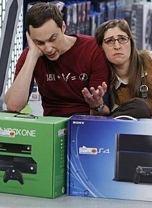Sheldon Cooper escoge: ¿PS4 o Xbox One?
