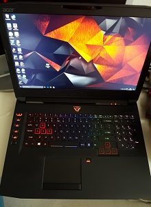 acer predator 17x lateral